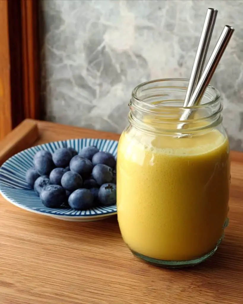 Mexican Mocha: Spicy Coffee Latte with Cinnamon and Chili Recipe