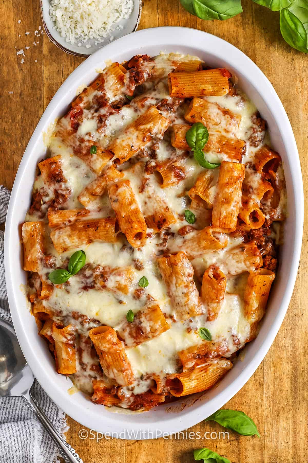 Easy Baked Rigatoni with Ground Beef Recipe 5 Easy Baked Rigatoni with Ground Beef Recipe - Recipe Image