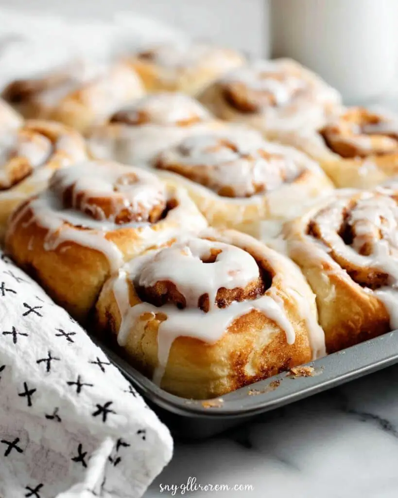 2 Ingredient Apple Cinnamon Roll Bake Recipe
