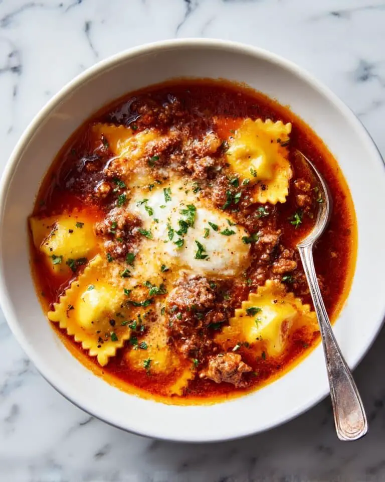 Lasagna Soup: Hearty Italian Pasta Soup with Ricotta and Mozzarella Recipe