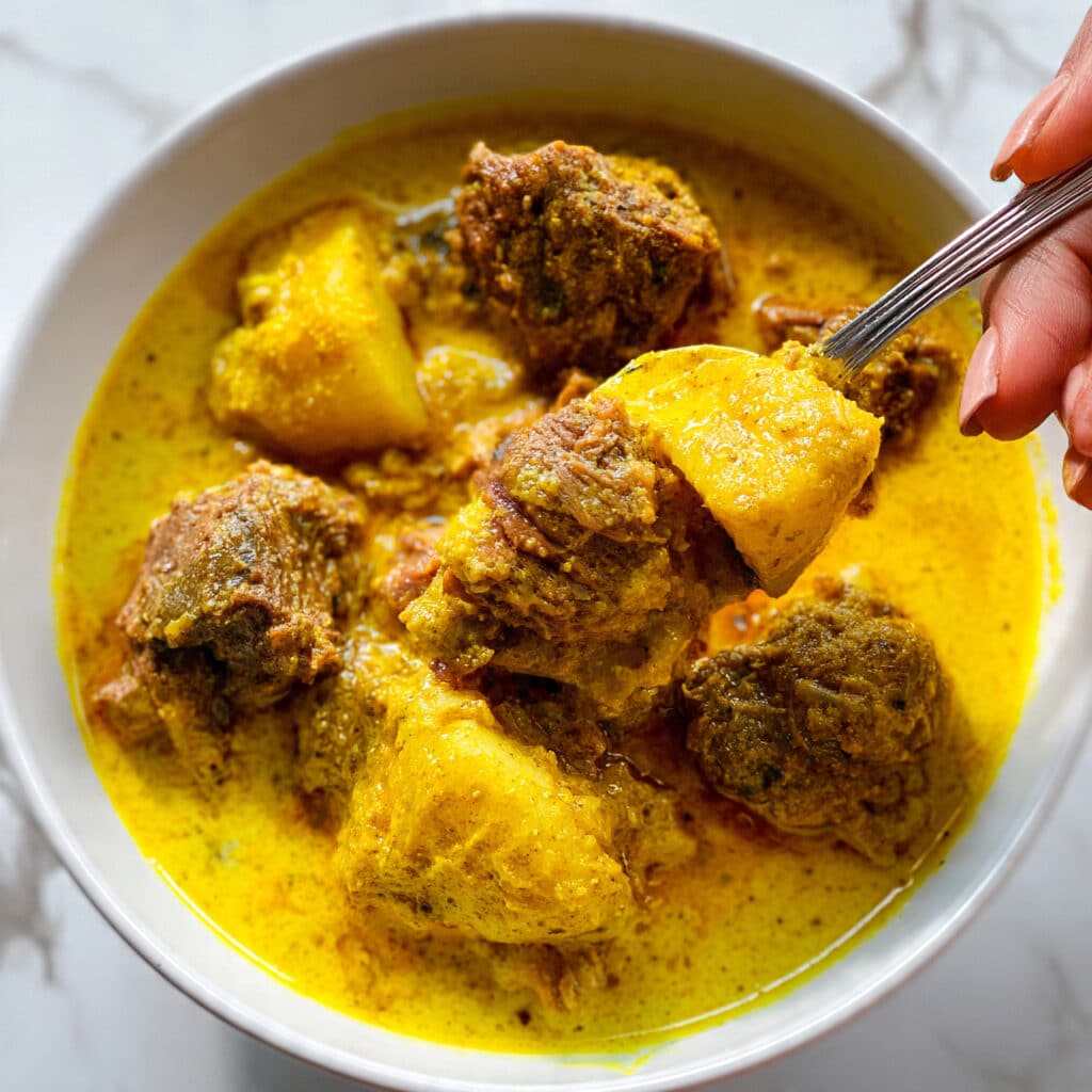 Creamy Coconut Curry Chicken Recipe