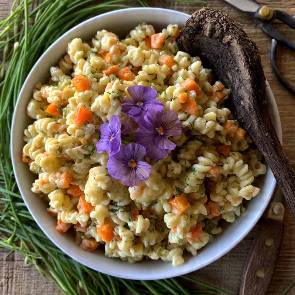 Summer Veggie and Chickpea Salad Recipe