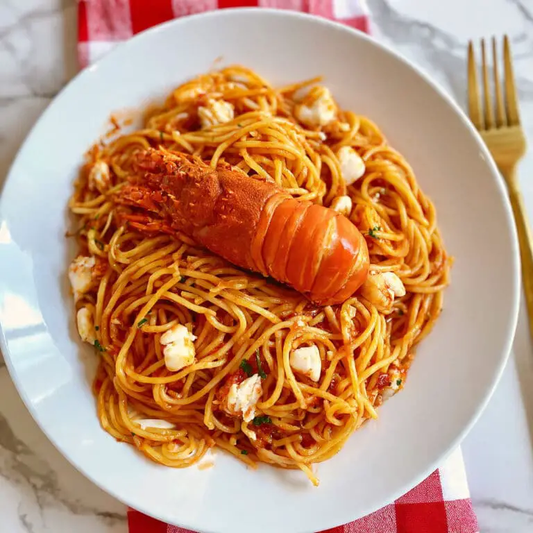Creamy Lobster Pasta with Garlic, Lemon, and Parmesan Recipe