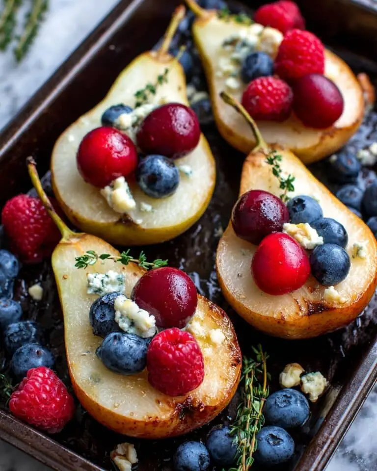 Baked Pears with Berries: A Warm and Juicy Fall Dessert Recipe