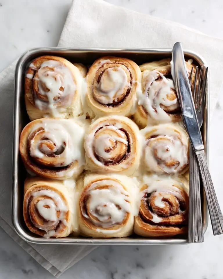 Cozy Pumpkin Cinnamon Roll Recipe